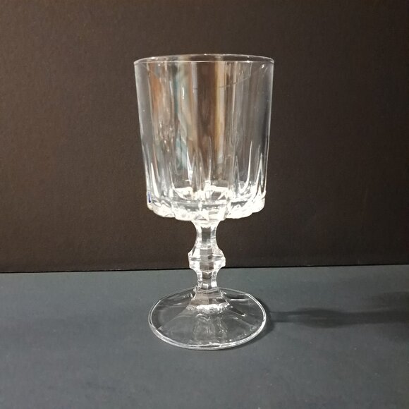 Vintage Clear Glass Water Goblet 6" Tall Paneled Bowl Faceted Stem 3" Wide - Picture 4 of 16